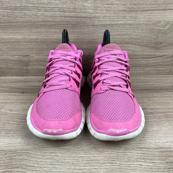 Nike Free 5.0 Pink Athletic Running Shoe - Picture 2 of 7